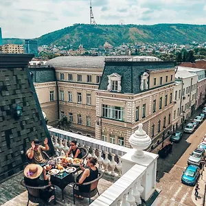 Otel Tribeca, Tiflis